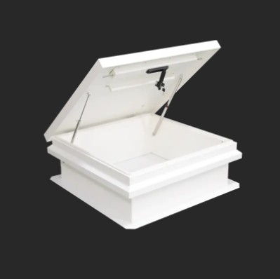 Comment faire face aux fuites d’eau autour des lucarnes des combles ?